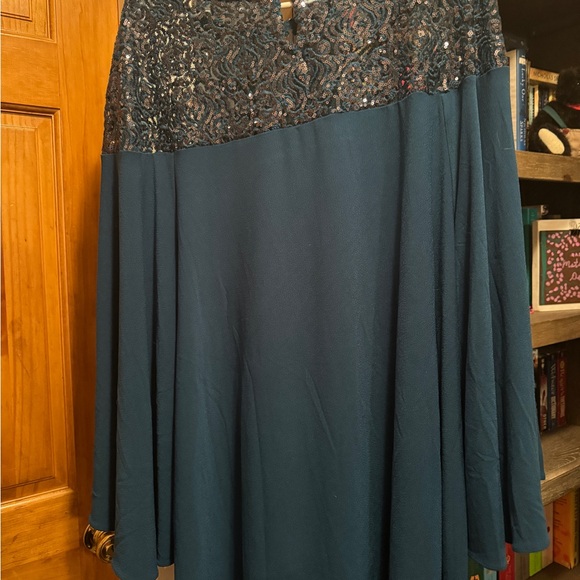 Size 3x blouse. - Picture 5 of 6
